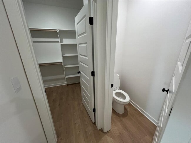 Building Photo - 7004 E Sugarloaf St