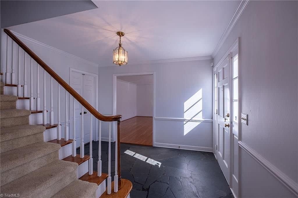 Building Photo - 991 Anglin Mill Rd