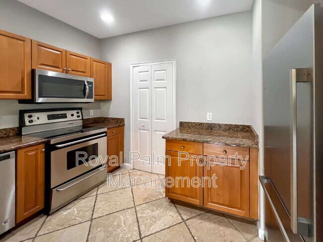 Building Photo - 13110 Bella Casa Cir