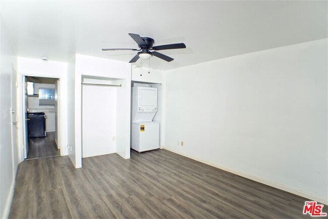 Building Photo - 1522 N Harvard Blvd