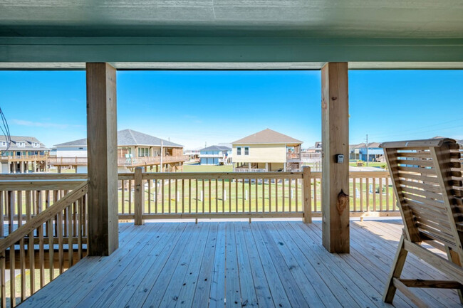 Building Photo - 951 Gulf Shores Dr