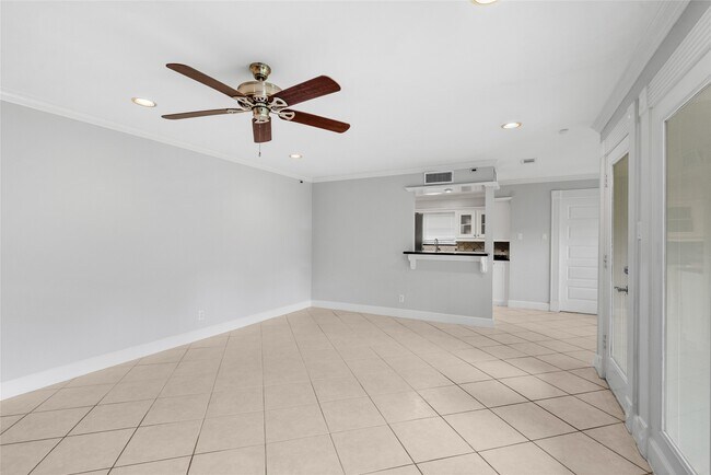 Building Photo - 5322 Rutherglenn Dr