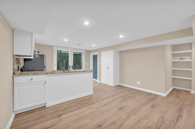 Building Photo - 1718 N 21st St