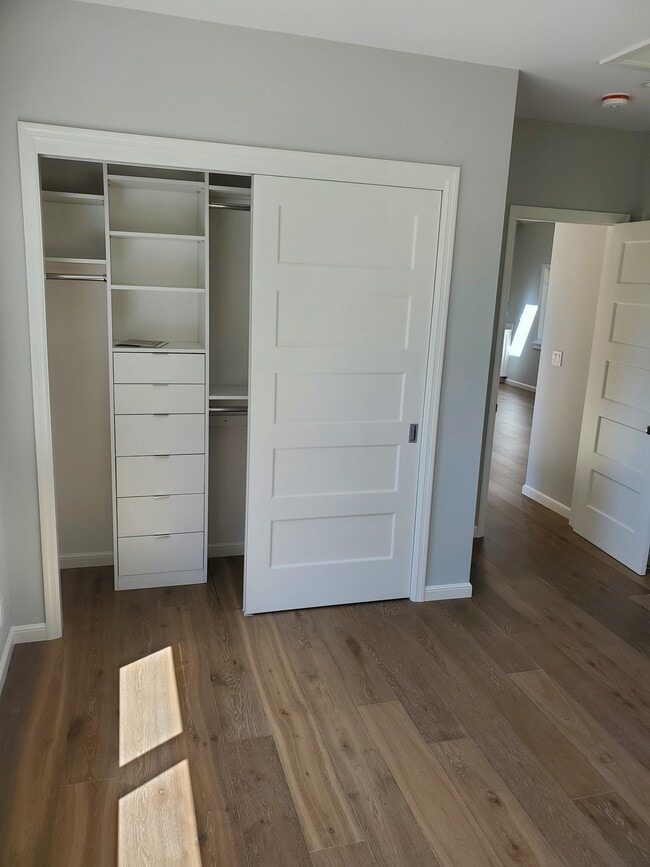 Building Photo - 54 Stratford Rd