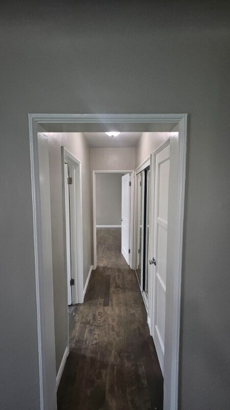 Building Photo - 812 N Fuller Ave