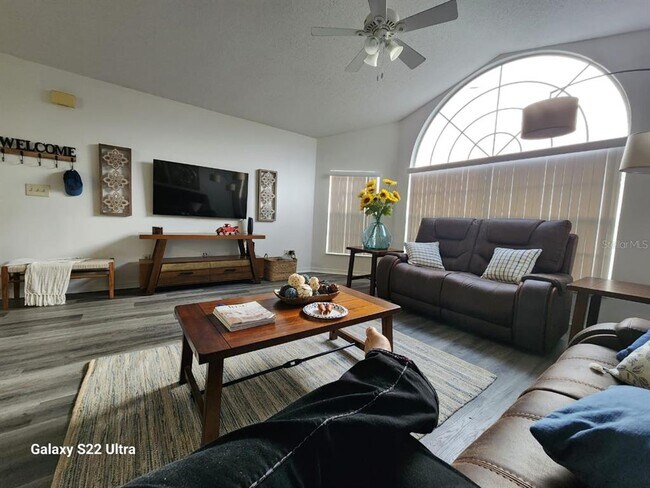 Building Photo - 2039 Royal Bay Blvd