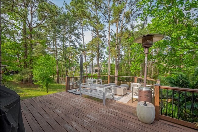 Building Photo - 18914 Hikers Trail Dr