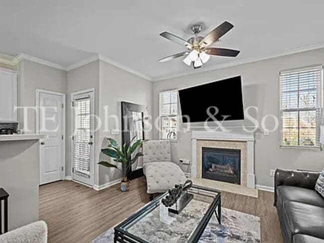 Building Photo - Wonderful location waiting for you