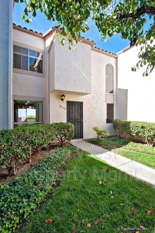 Building Photo - 914 Caminito Madrigal