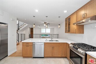 Building Photo - 5238 Newcastle Ave