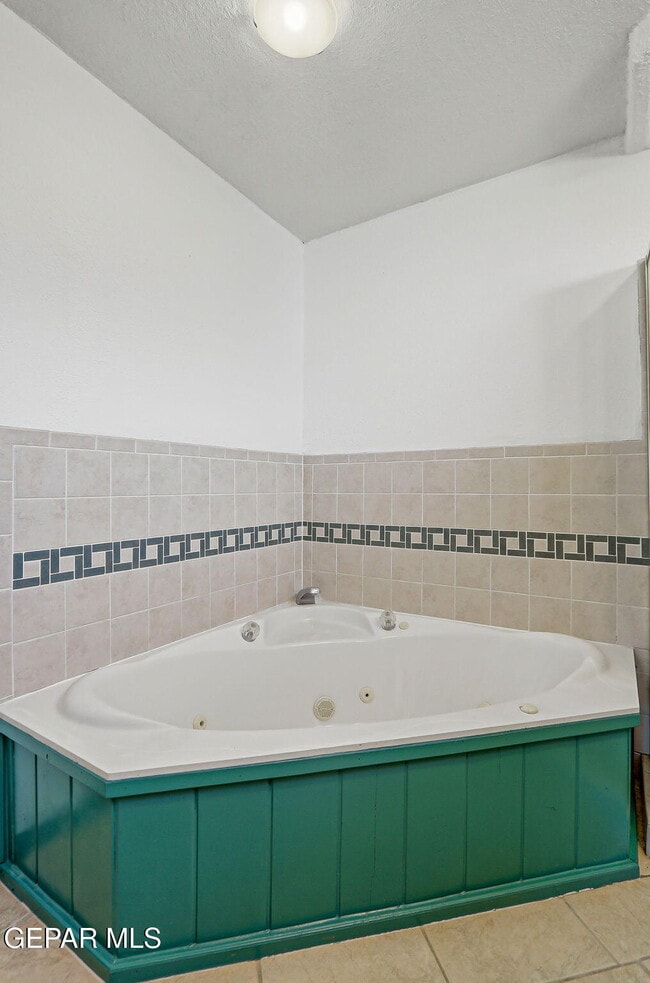 Building Photo - 12604 Gilded Sun Dr