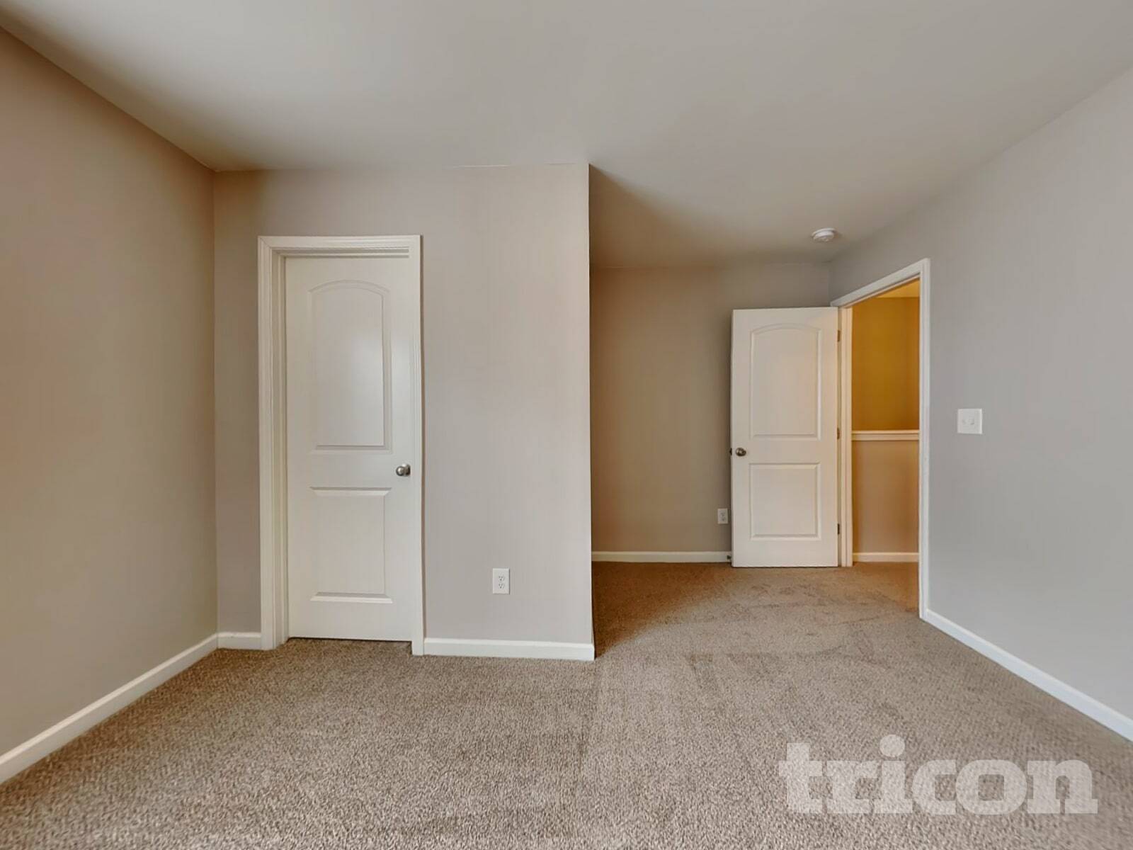 Building Photo - 2079 Aragon Lane