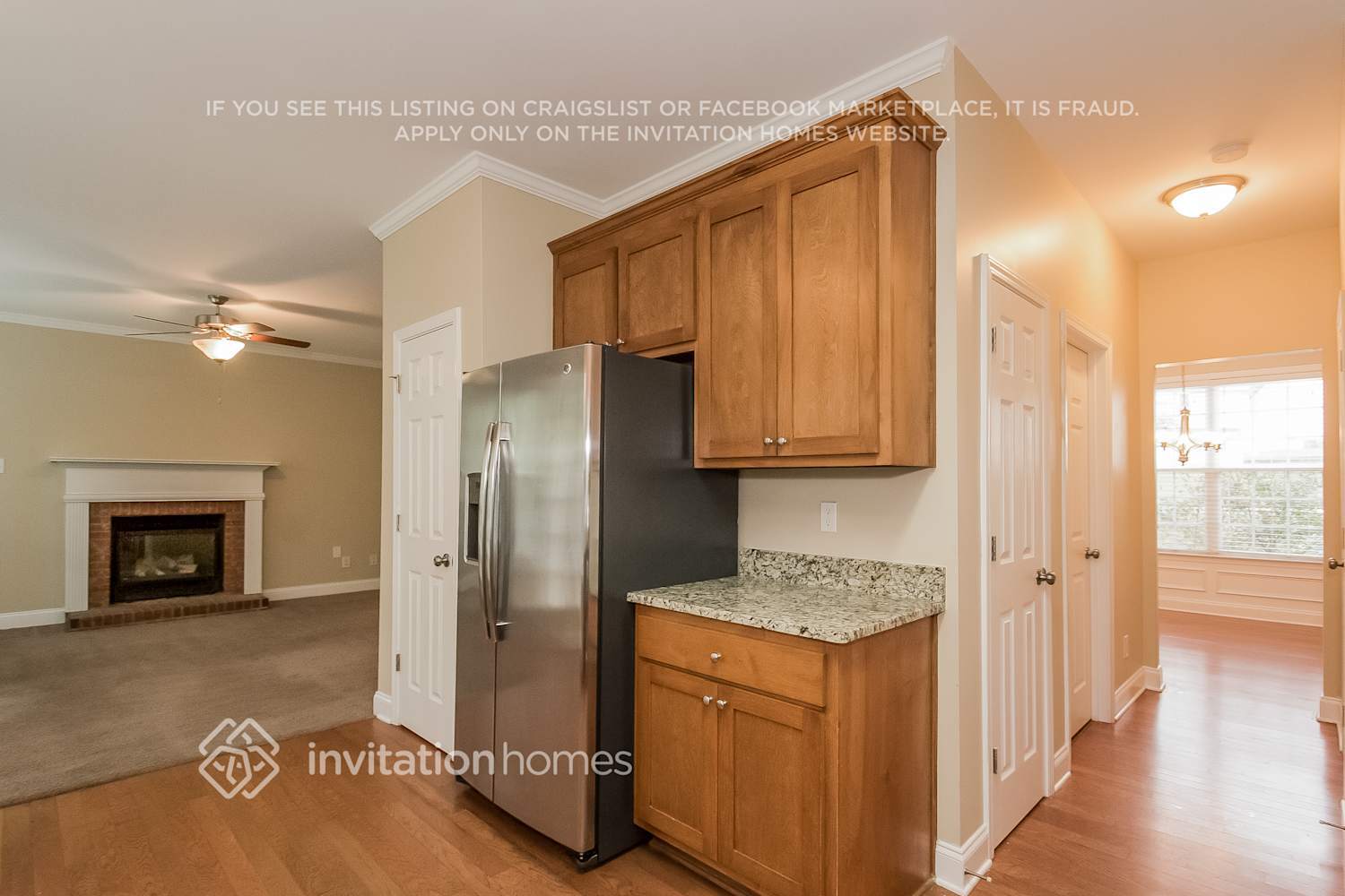 Building Photo - 920 Lakeside Ct