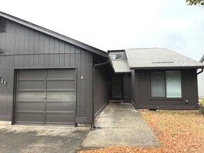 Building Photo - K14111 A &amp; B