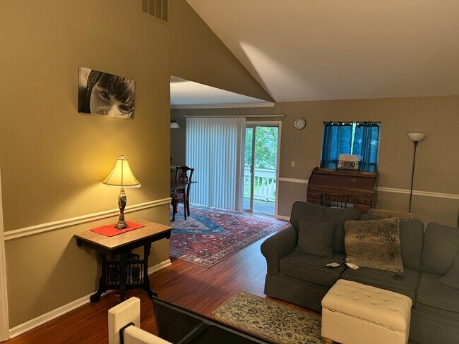 Building Photo - 1228 Bradwell Ln