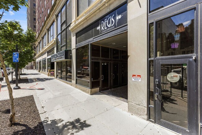 Building Photo - Unit #303 - The Regis Condos | Downtown Omaha
