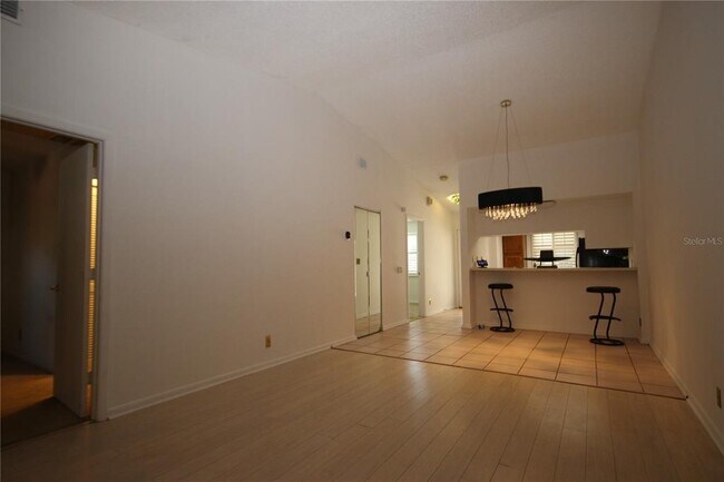Building Photo - 2084 Sunset Grove Ln
