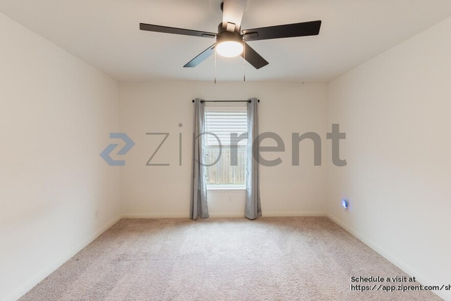 Building Photo - 366 Fairlawn Wy