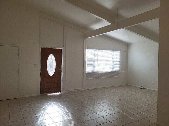 Building Photo - 5203 Allegheny St