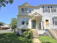 Building Photo - 301 Bridle Crest Square NE