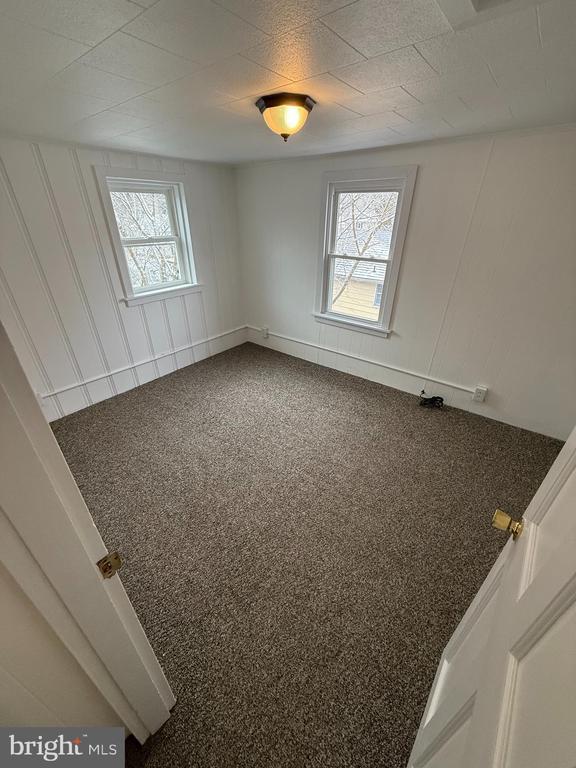 Building Photo - 109 N Main St