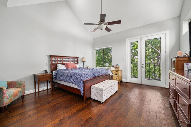 Building Photo - 1112 Andrews St