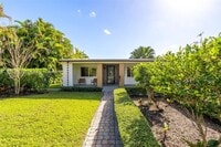 Building Photo - 5930 SW 47th St