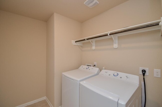 Building Photo - 29211 Vernon Forest Ct