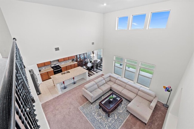 Building Photo - 4729 San Rufo Dr