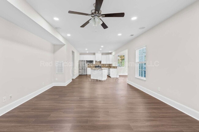 Building Photo - 10988 Flyreel Pl