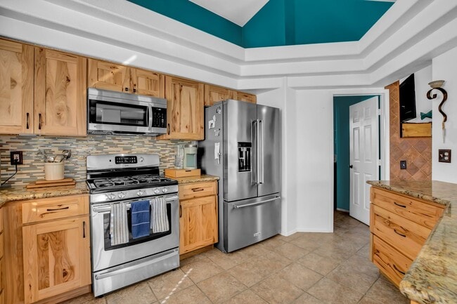 Building Photo - Coastal-Inspired Single-Story with Pool, Spa & Rare Gated Parking