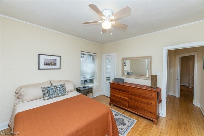 Building Photo - 2330 Euclid Heights Blvd