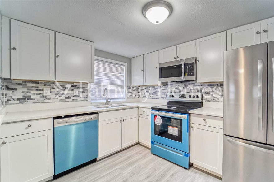 Building Photo - 1133 La Salle St