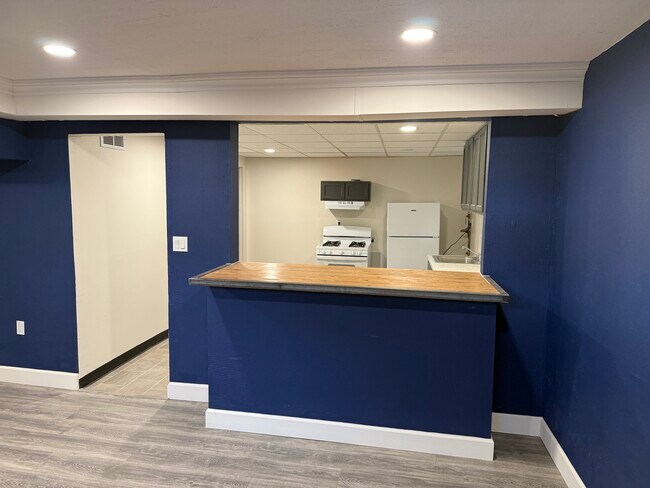 Building Photo - 7225 Inca St