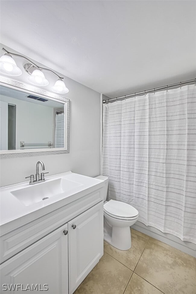 Building Photo - 1798 Kings Lake Blvd