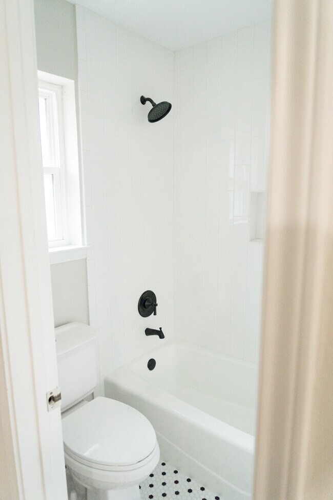 Building Photo - 2861 Panhandle Dr