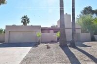 Building Photo - 1565 W Irisado Cir