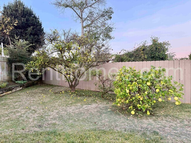 Building Photo - 8181 Elston Pl