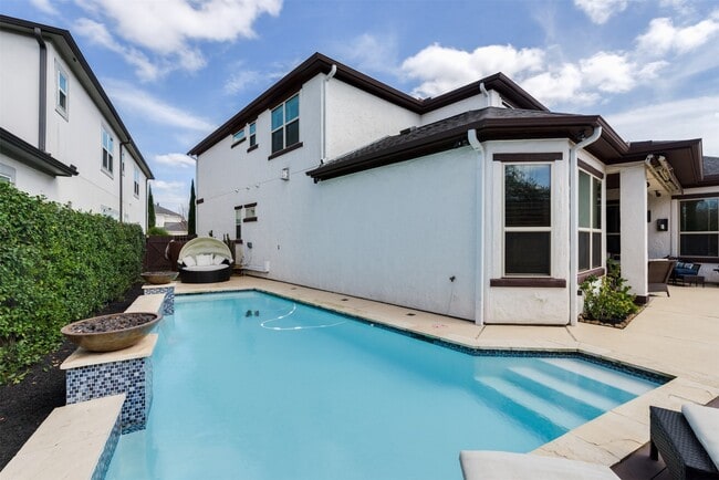 Building Photo - 1826 Jade Hollow Ln