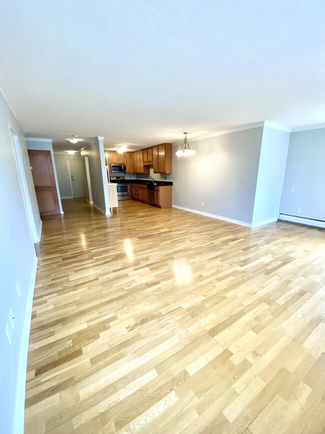 Living, dining and Kitchen - 3150 Excelsior Blvd