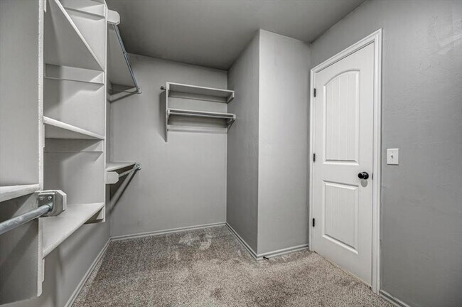 Building Photo - 18208 Scarborough Dr