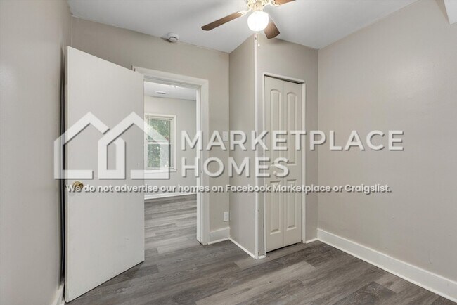 Building Photo - 7094 Fisher Ave