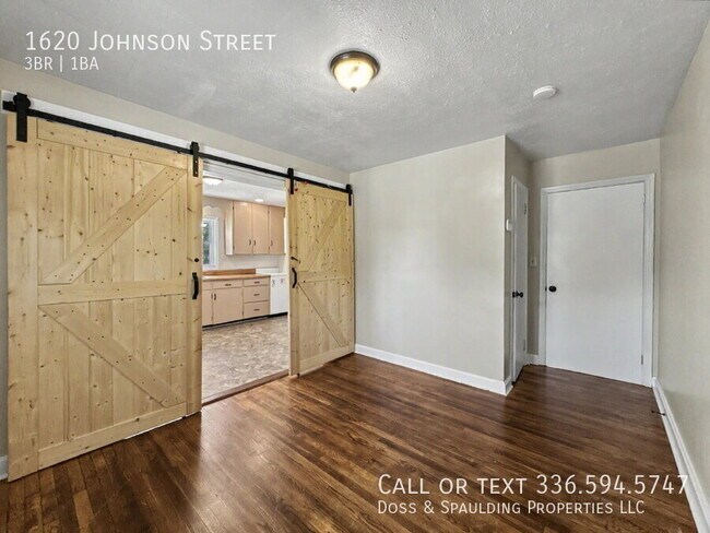 Building Photo - 1620 Johnson St
