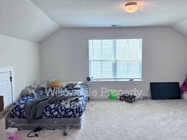 Building Photo - 2033 Florine Dr