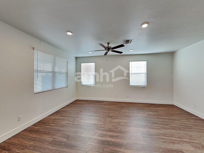 Building Photo - 21469 S 231st Way