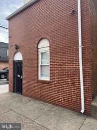 Building Photo - 2268 E Clearfield St
