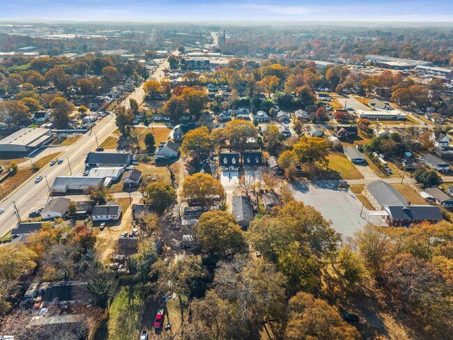 Building Photo - 13 Jamison St