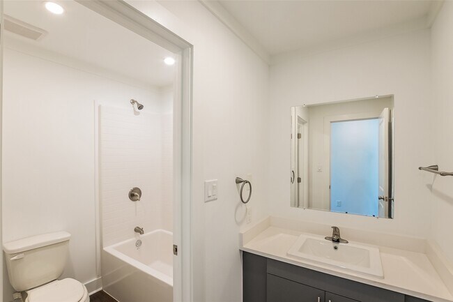 Building Photo - 4712 Rawley St