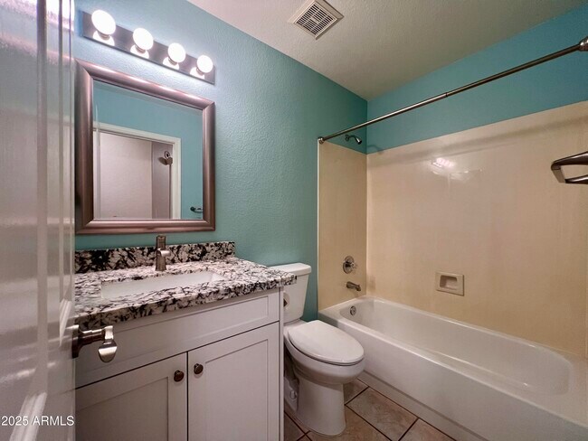 Building Photo - 4619 E Adobe Dr