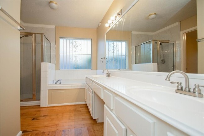 Building Photo - 7731 Las Flores Dr